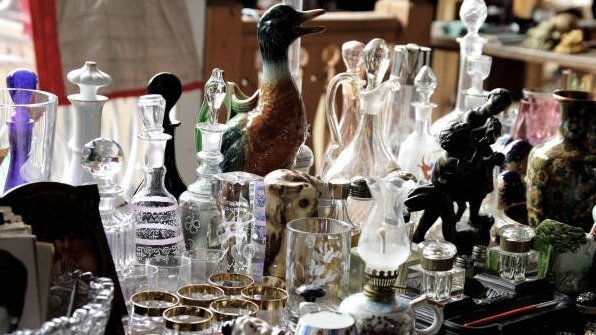 Antique china buyers in Pineville, North Carolina. Updated 2025